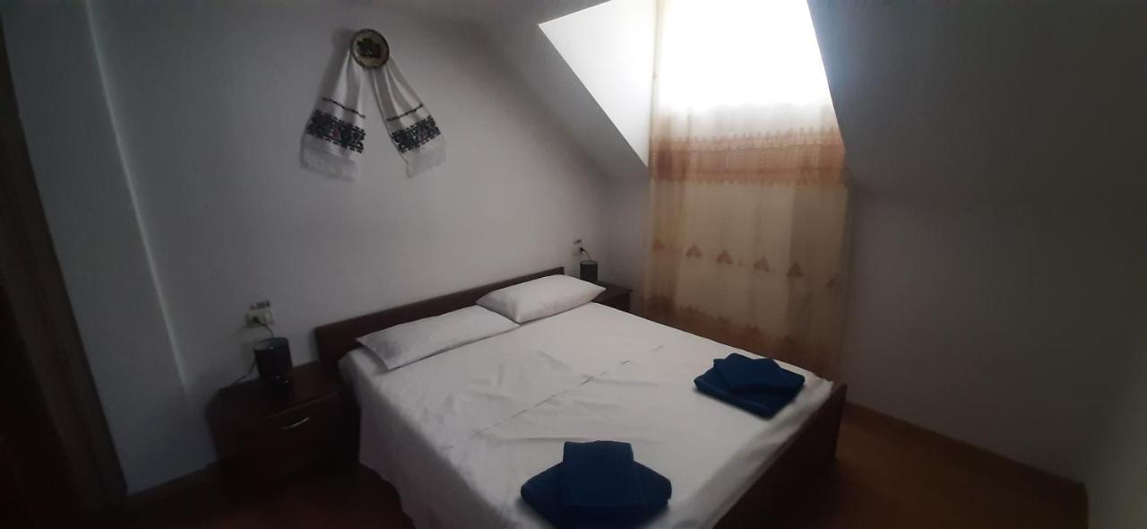 Cazare Luxandra Borsa  Room photo